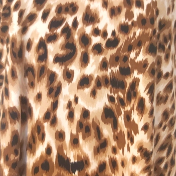 PETER NYGARD | Women's Petites Animal Print Top Brown White Size Small - Picture 4 of 7